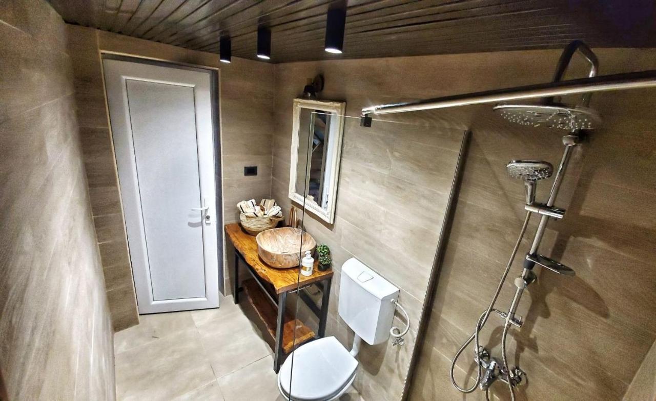 Coratina Cottage Улцинь Екстер'єр фото